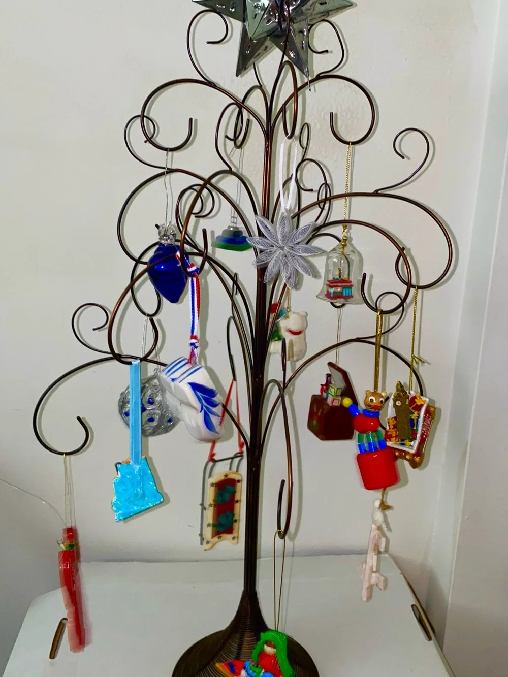 Holiday Ornament Metal Scroll Tree For Ornaments Display. H 24”. W 14”.
